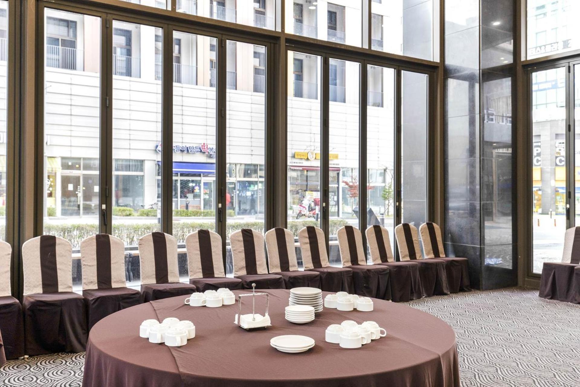 Hotel Elora Suwon Eksteriør bilde